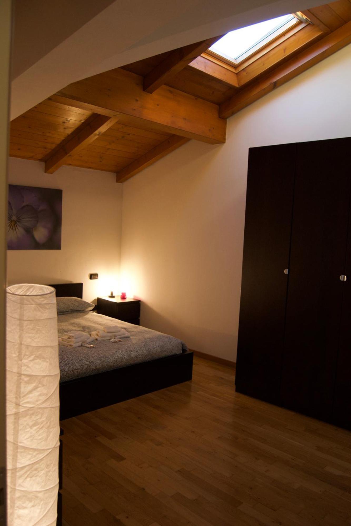 Casa Viola, Deliziosa Mansarda In Centro Storico Apartment Модена Екстериор снимка