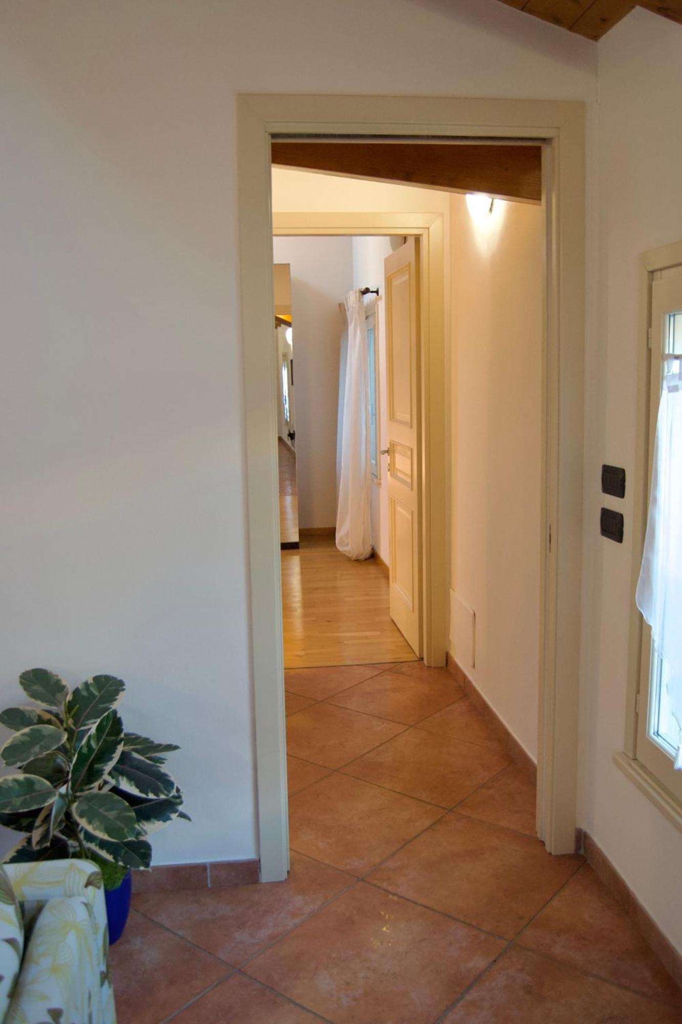 Casa Viola, Deliziosa Mansarda In Centro Storico Apartment Модена Екстериор снимка