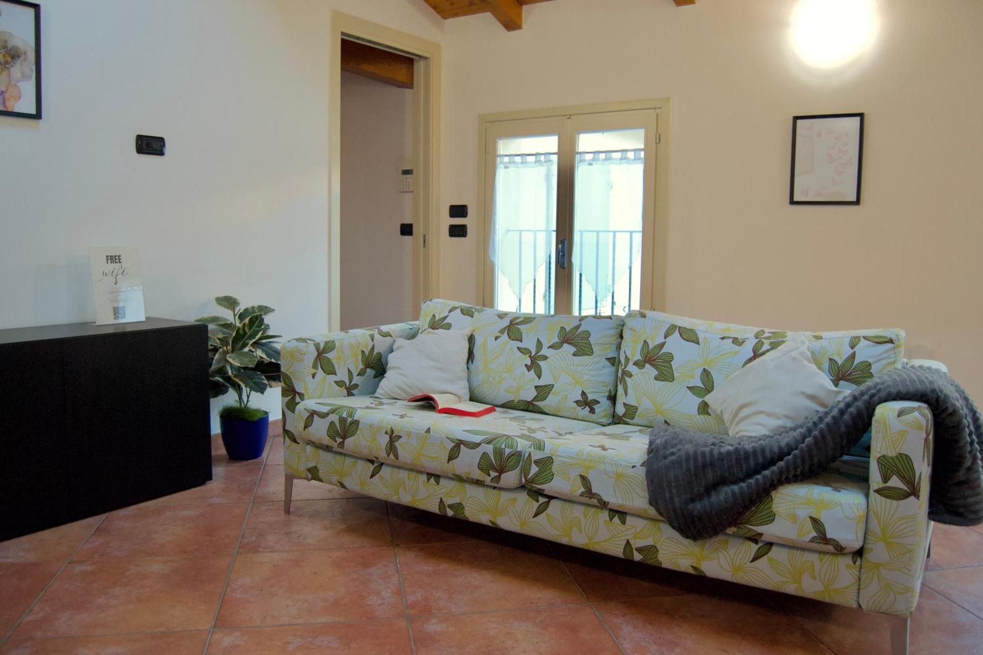 Casa Viola, Deliziosa Mansarda In Centro Storico Apartment Модена Екстериор снимка
