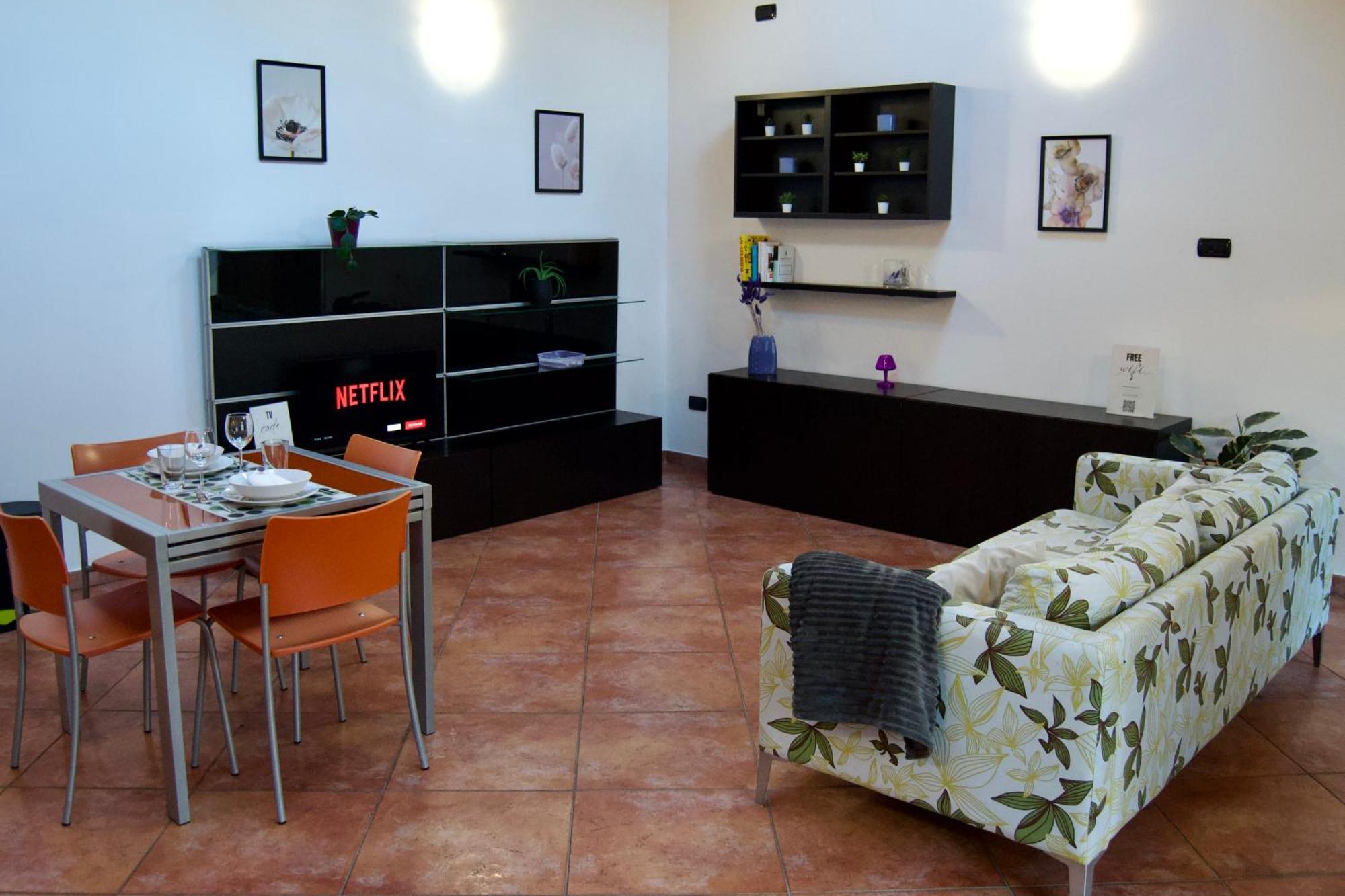 Casa Viola, Deliziosa Mansarda In Centro Storico Apartment Модена Екстериор снимка